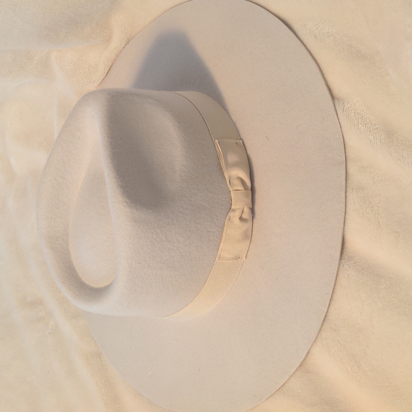 Urban outfitters IVORY fedora - Picture 5 of 5